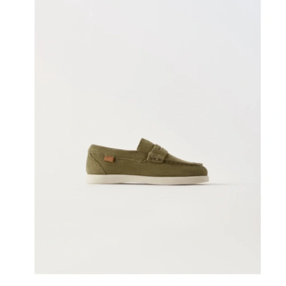 Zara green leather penny loafers size US 7 new baby